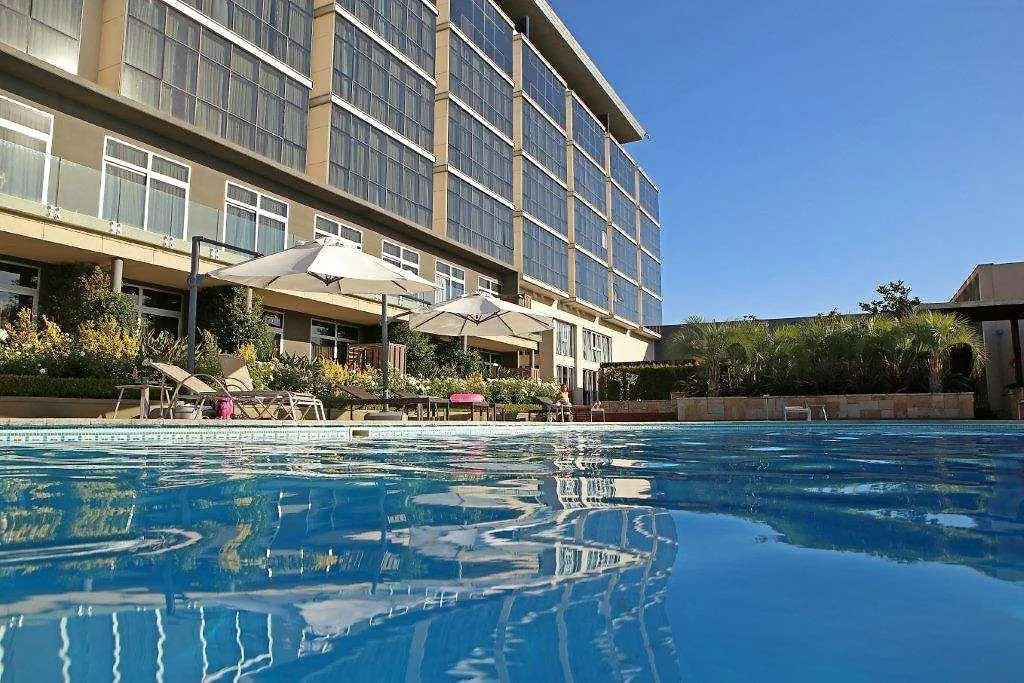 Hotel Esplendor by Wyndham Mendoza Maipú