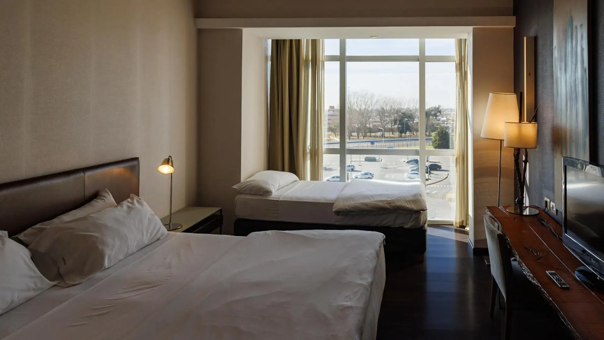 Hotel Esplendor by Wyndham Mendoza Maipú